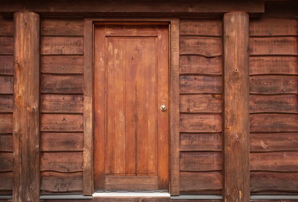 Cost of Log Cabin Siding Installation in Tooele